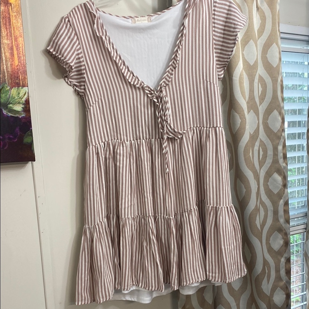 Altar'd State Tan and White Tiered Tie Front Blouse